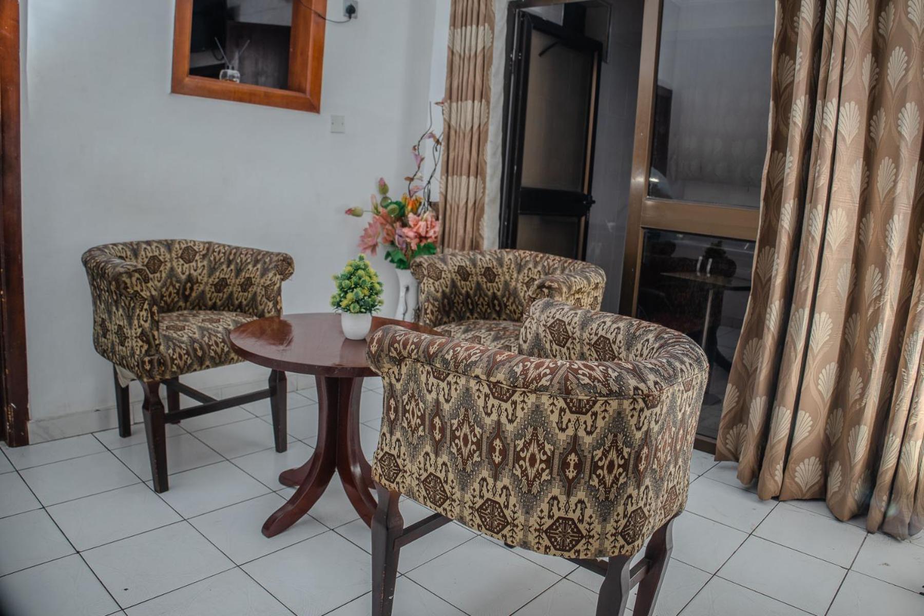Stadium Hotel Kumasi Dış mekan fotoğraf
